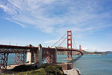 格斗游戏新作《UFC 5》封面曝光 9月7日正式公布